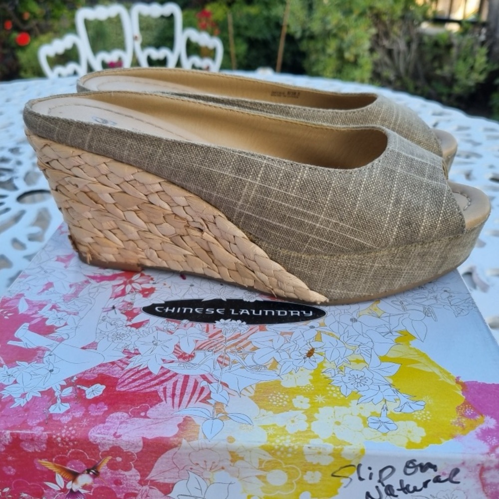 Chinese Laundry DATE NIGHT Woven Espadrille Platform Wedges peep toe